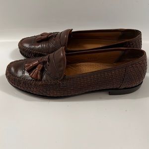 Mezlan brown leather loafers size 10.5